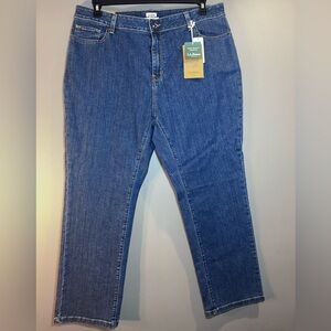 L.L. Bean Women's Classic Straight Leg Blue Jeans